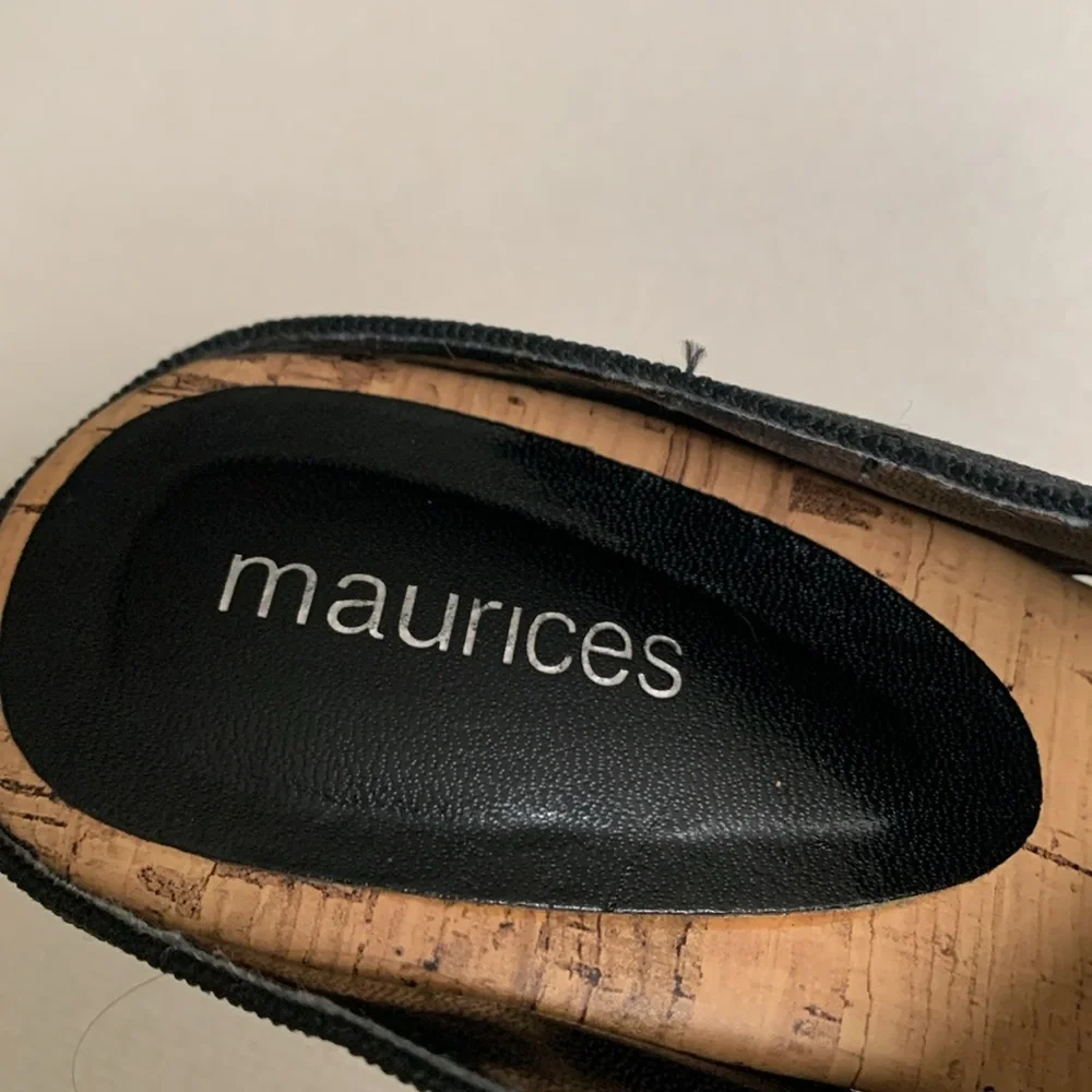 Maurice’s Elastic Black Strap Cork Platform Sandals